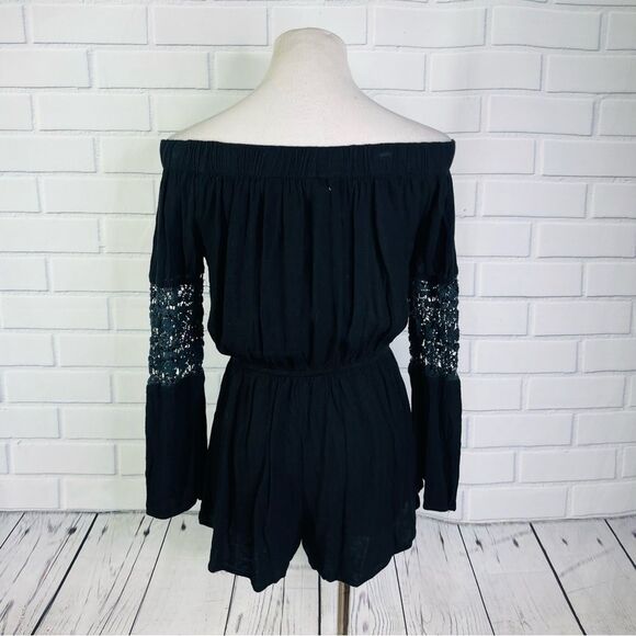 Hint of Blush Black 3/4 Sleeve Off Shoulder Romper - Medium - Picture 6 of 9